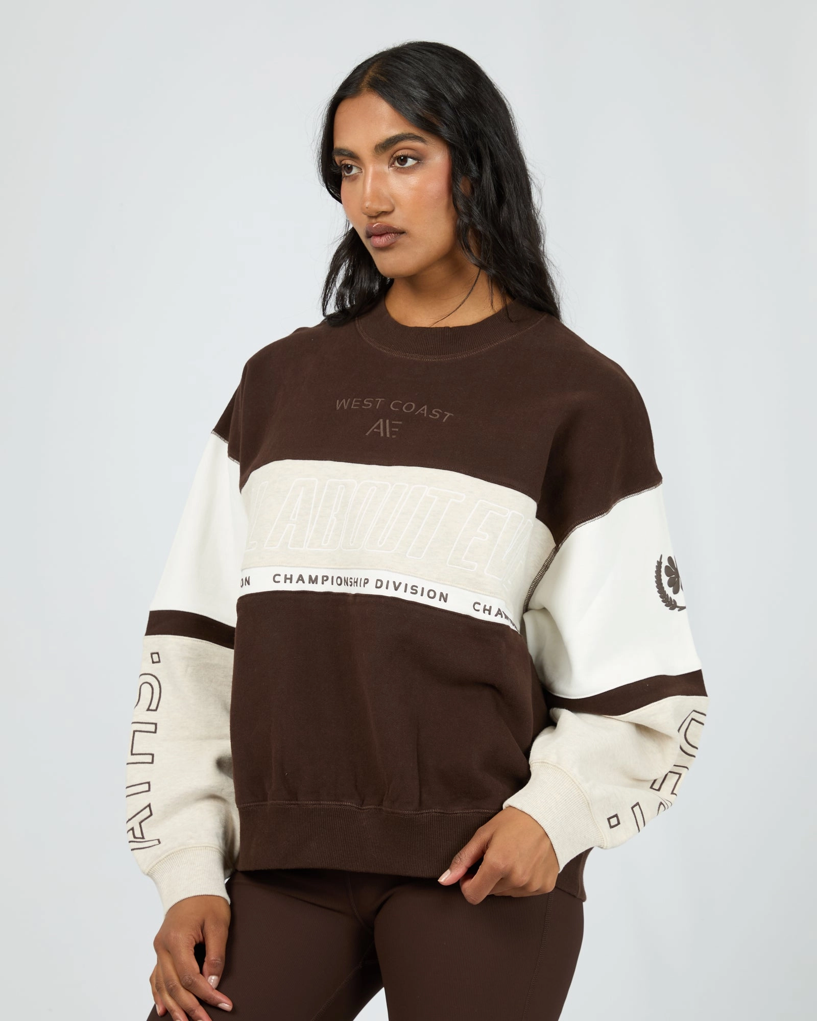 All About Eve Performance Slouch Panel Crew Brown
