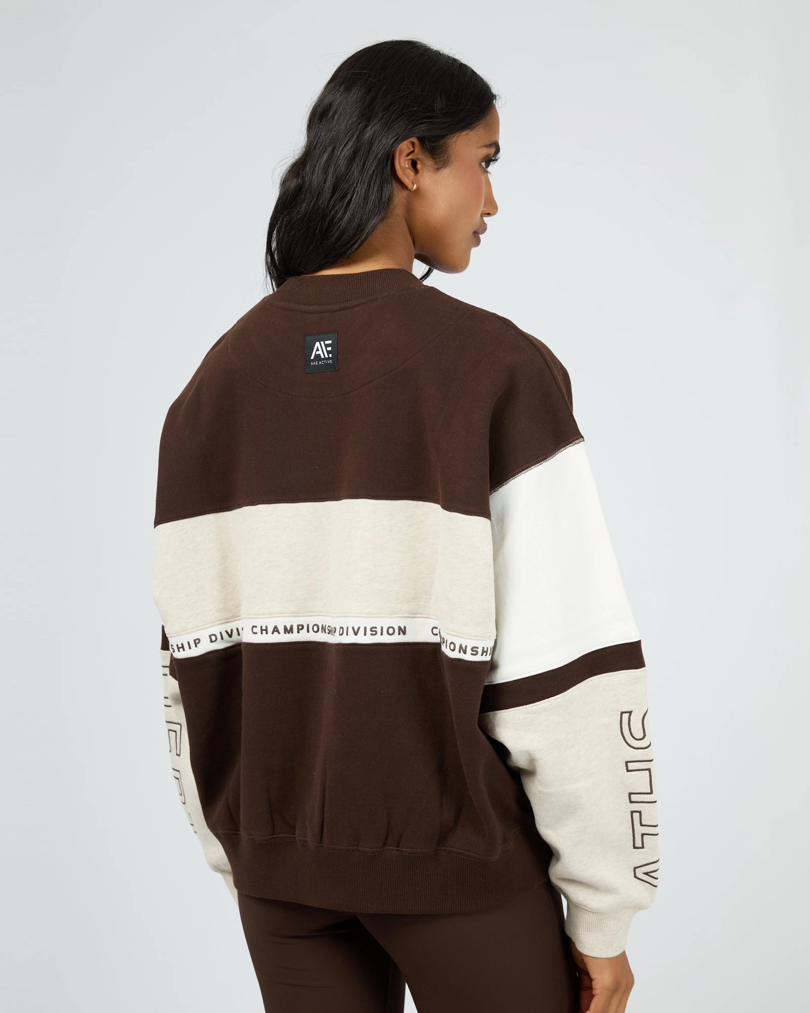 All About Eve Performance Slouch Panel Crew Brown