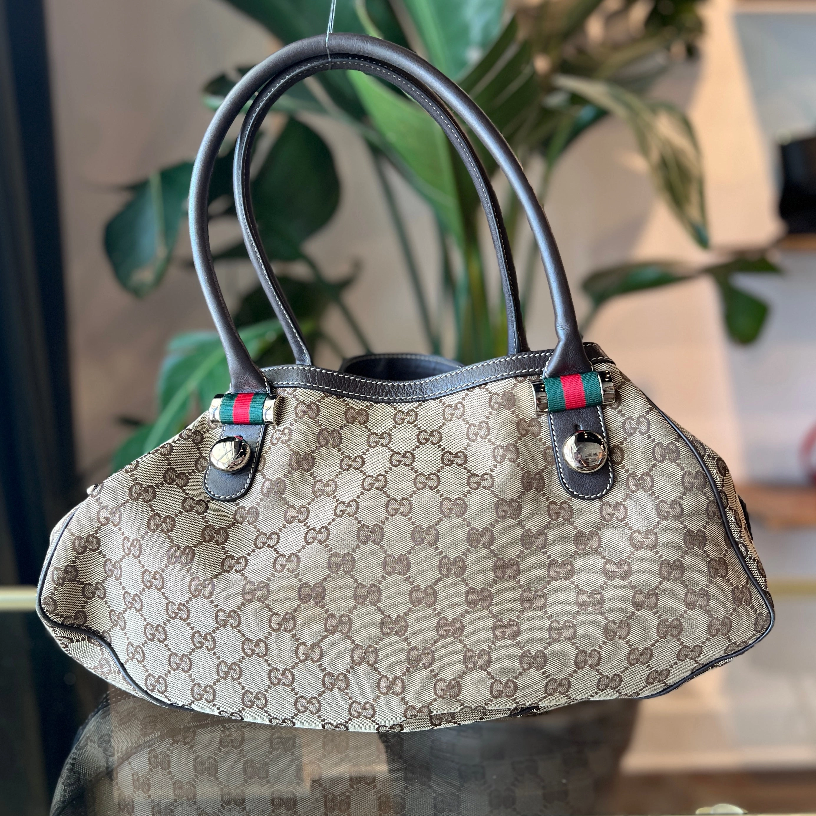 GUCCI GG Supreme Sherry Line Match Ball Shoulder Bag