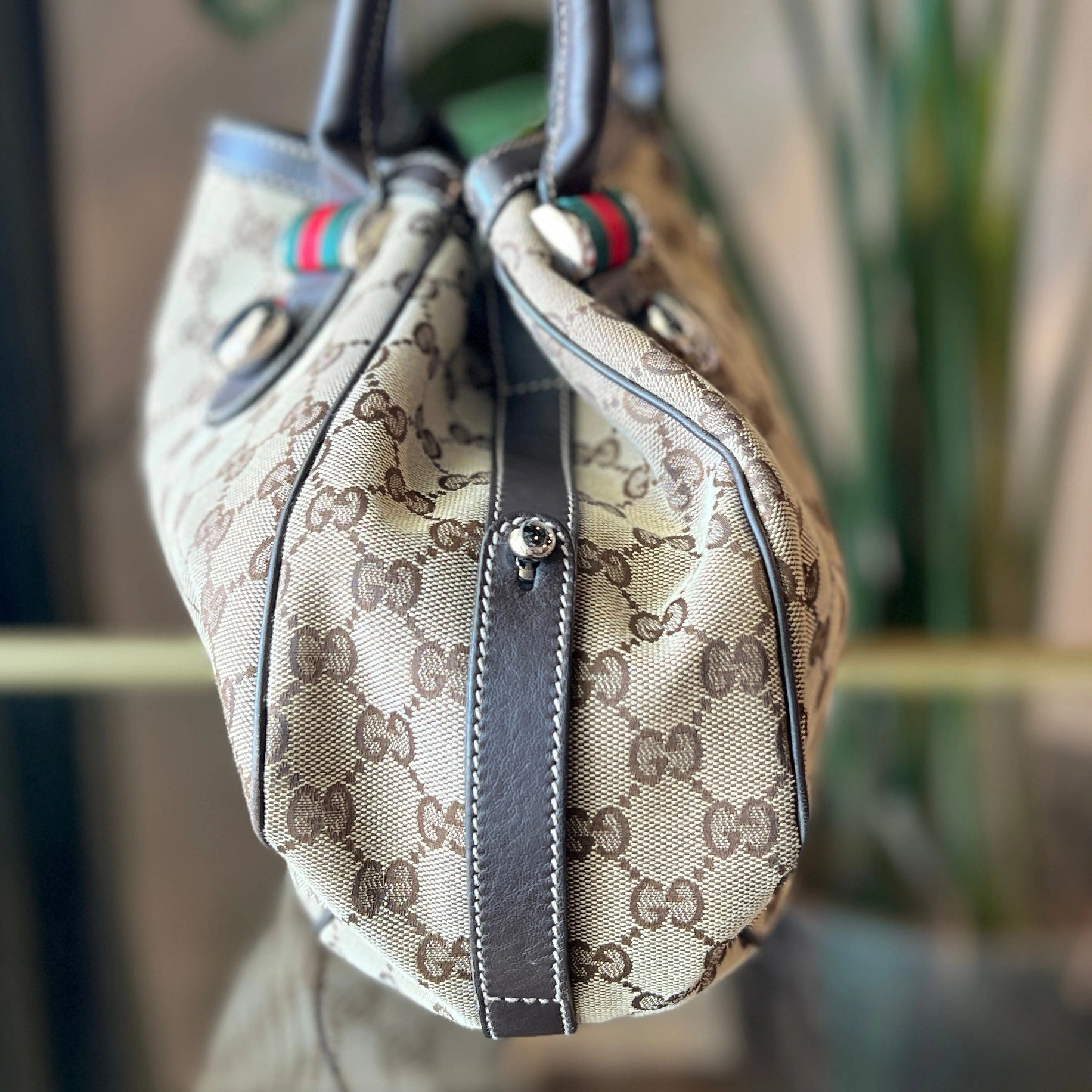 GUCCI GG Supreme Sherry Line Match Ball Shoulder Bag