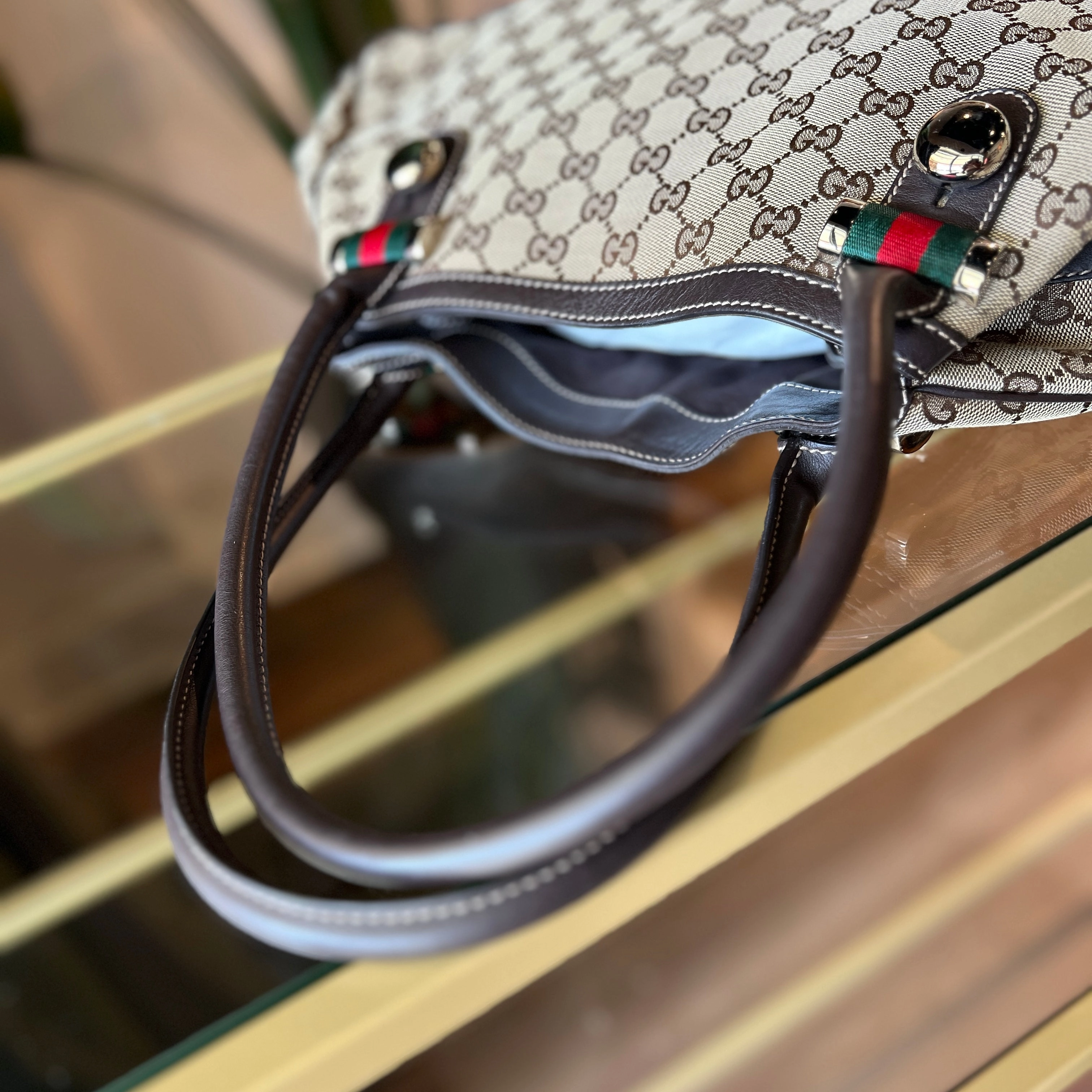 GUCCI GG Supreme Sherry Line Match Ball Shoulder Bag