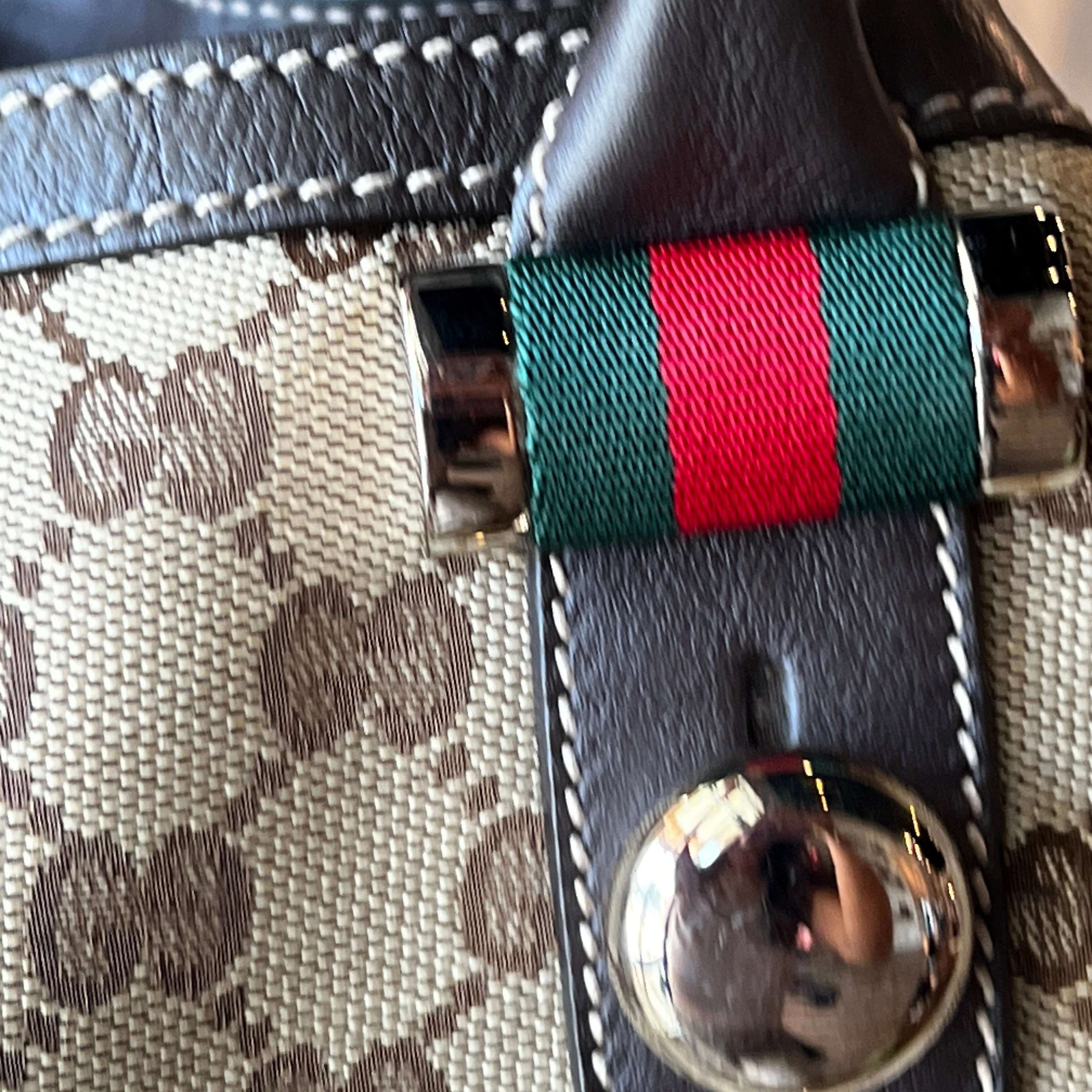 GUCCI GG Supreme Sherry Line Match Ball Shoulder Bag