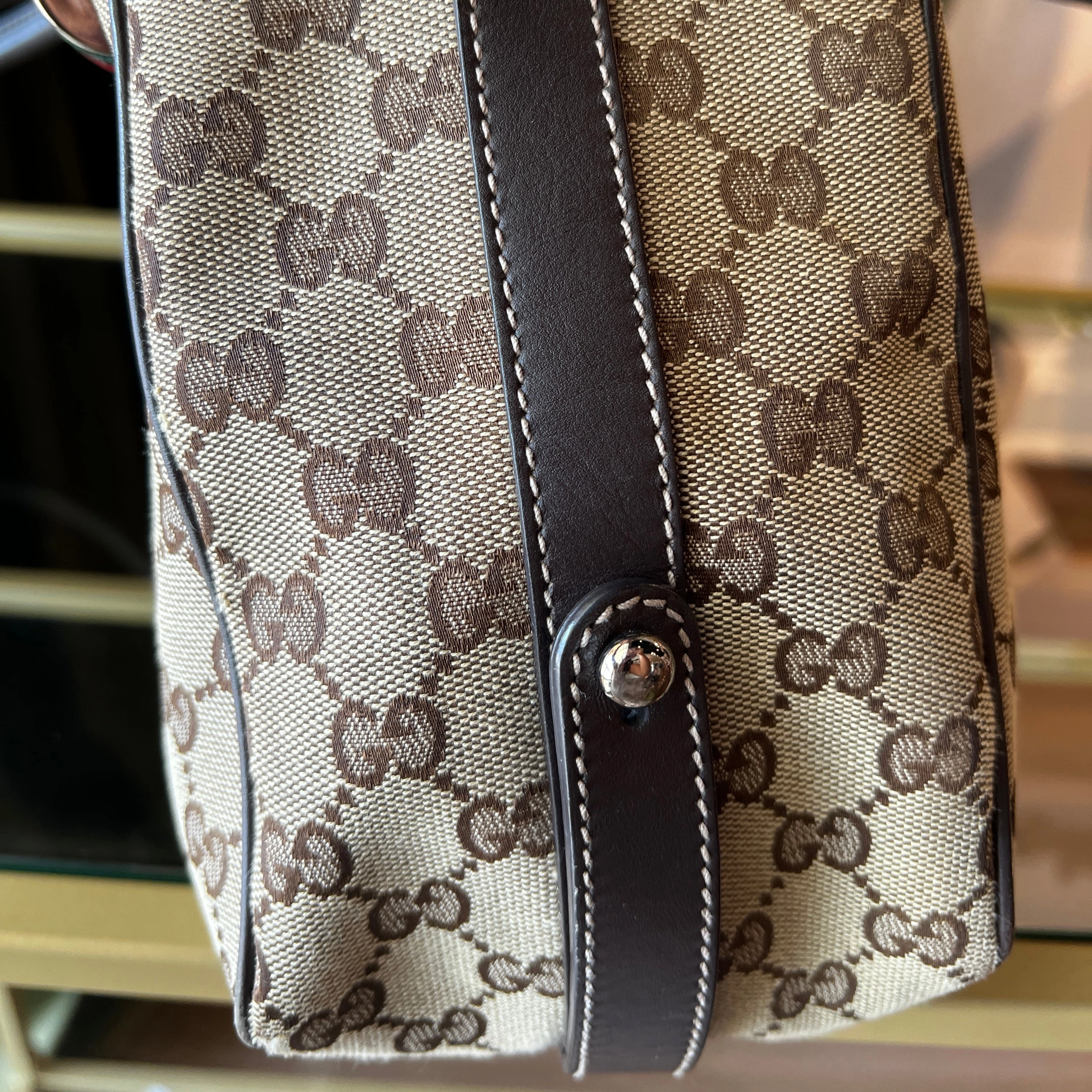 GUCCI GG Supreme Sherry Line Match Ball Shoulder Bag