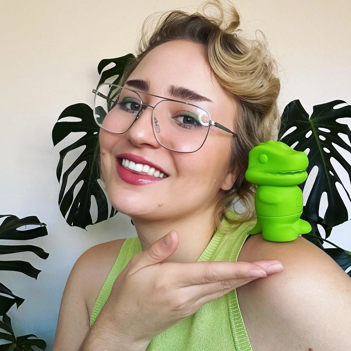 Little Goo | Clitoral Stimulator | Dinosaur Sex Toy