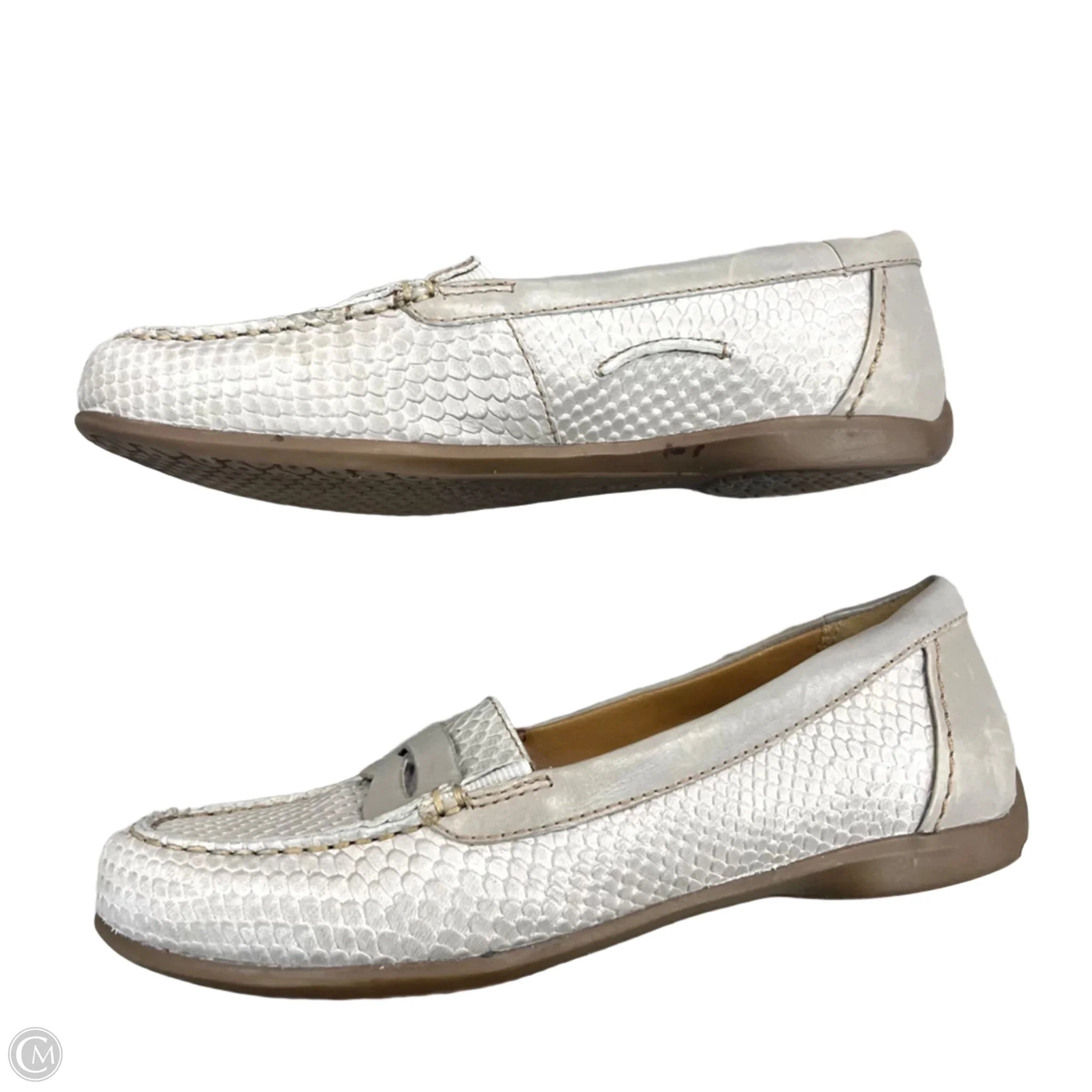 Shoes Flats By Clarks In Snakeskin Print, Size: 5.5