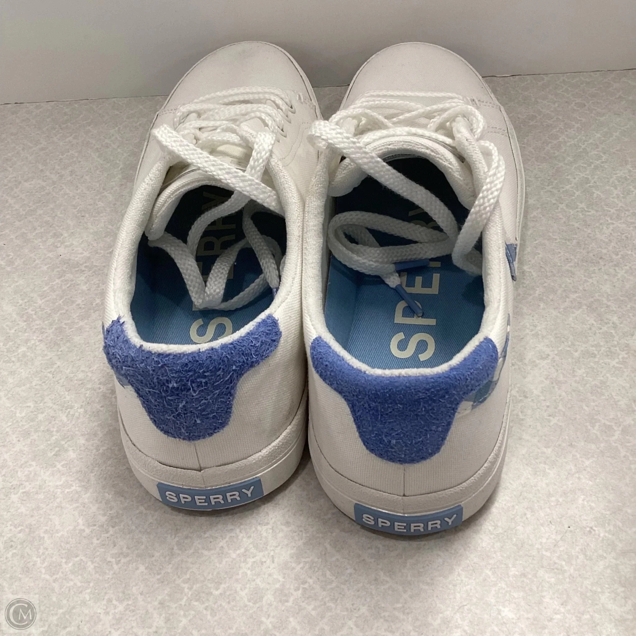 Shoes Sneakers By Sperry In White, Size: 10
