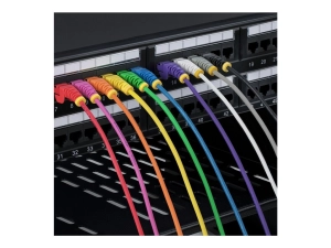 StarTech.com 1ft Green Slim CAT6 Ethernet Cable, Snagless, 28AWG, LSZH - Patch cable - RJ-45 (M) to RJ-45 (M) - 1 ft - UTP - N6PAT1GNS