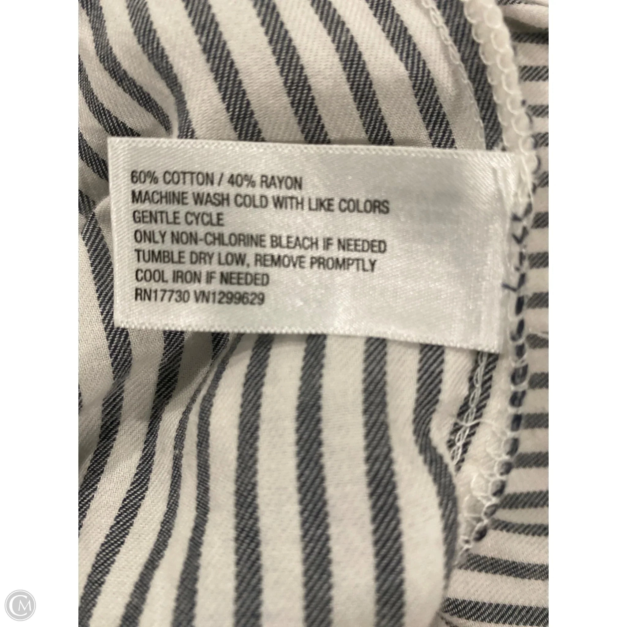 Top Long Sleeve By Knox Rose In Blue, Size: S