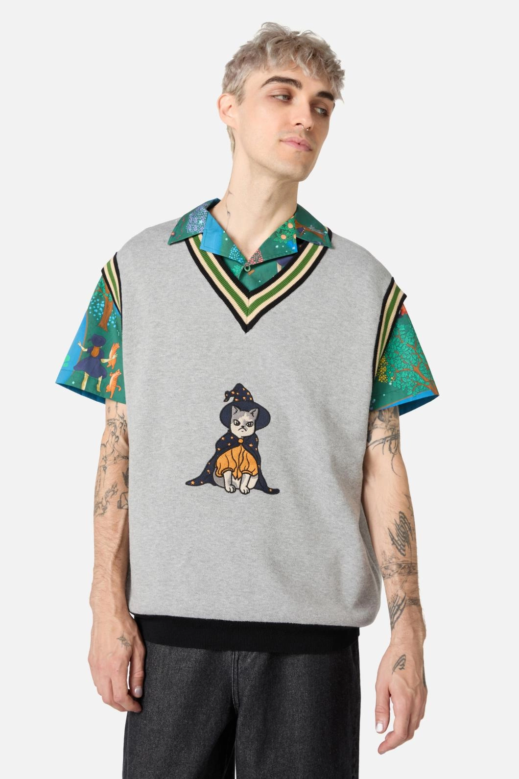 Wizard Cat Knit Vest