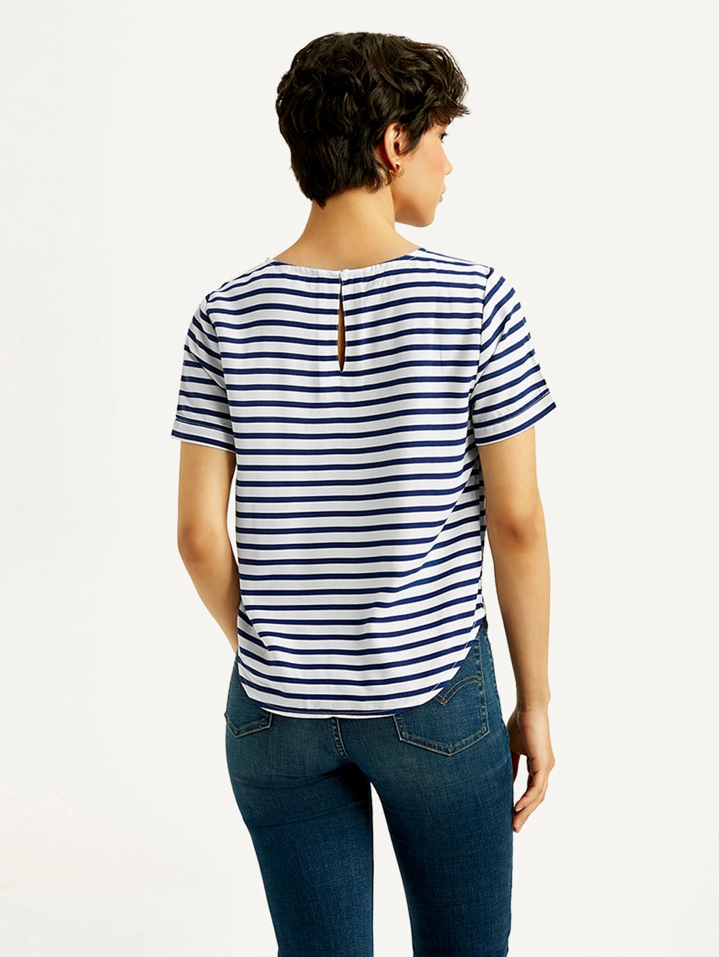 Women's Striped White Round Neck Top